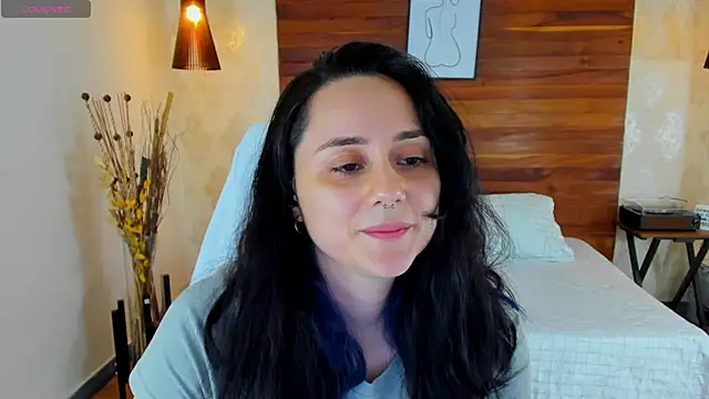 KatherineBond online show from 21, 2, 2025