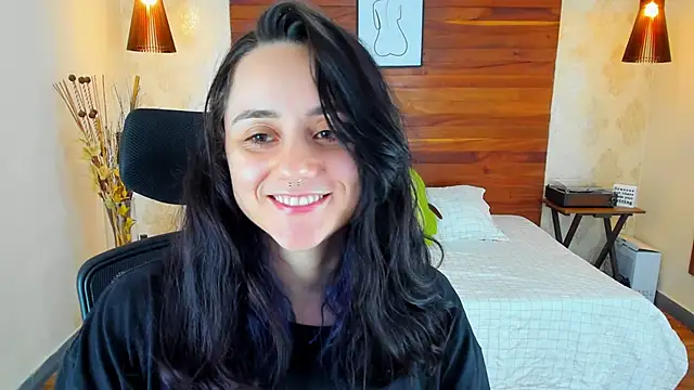 KatherineBond online show from 5, 3, 2025