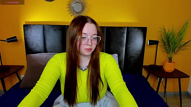 Emma adorablle online show from 4, 12, 2024