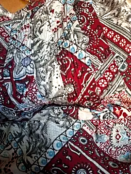 Priya Bong online show from 26, 2, 2026