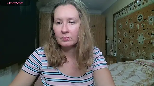 AnnaXLovers online show from 11, 9, 2025