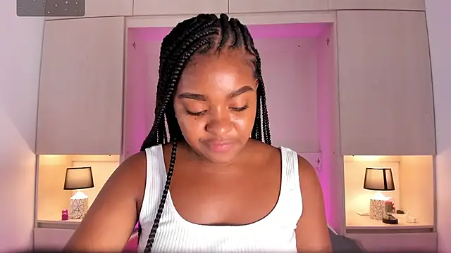 Snapshot of tamaraa_smiith chatting on 31, 1, 2025 tamaraa smiith online show from 31, 1, 2025