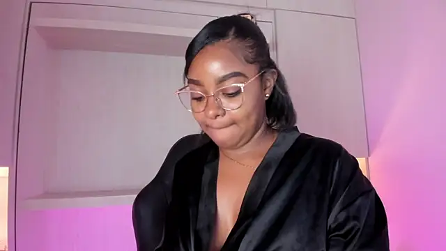 tamaraa smiith online show from 27, 11, 2025