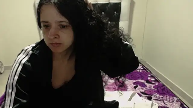 Katty Bones online show from 7, 6, 2026