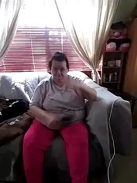 Snapshot of Bayou_Woman68 chatting on 13, 9, 2025 Bayou Woman68 online show from 13, 9, 2025