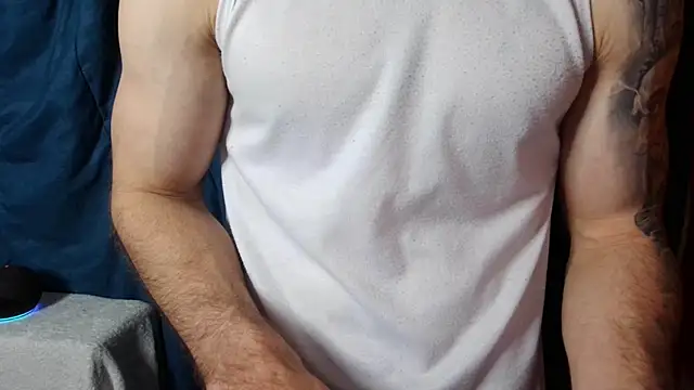 Snapshot of Kenner_fox77 chatting on 25, 12, 2024 Kenner fox77 online show from 25, 12, 2024