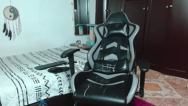 aaron blug online show from 17, 12, 2024