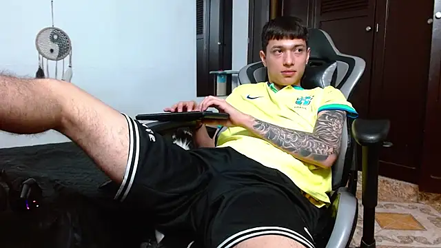 aaron blug online show from 21, 1, 2025