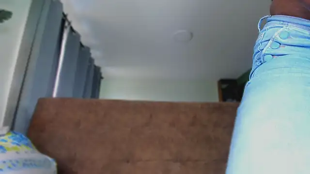 Almaahotxxx online show from 1, 4, 2026