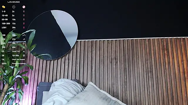 DilanJonnes  online show from 5, 12, 2024