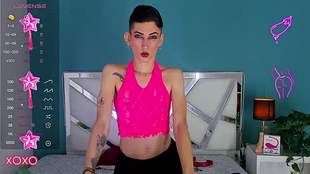 Snapshot of dominic_thailor chatting on 5, 1, 2025 dominic thailor online show from 5, 1, 2025