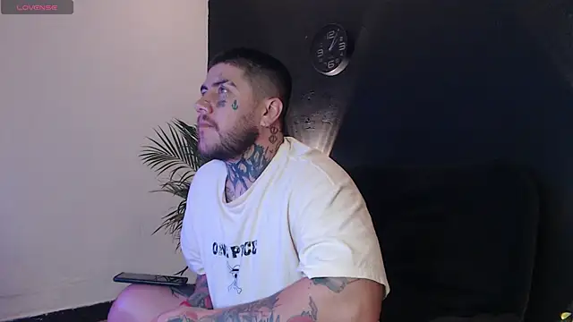 Ash gusbig online show from 13, 2, 2025