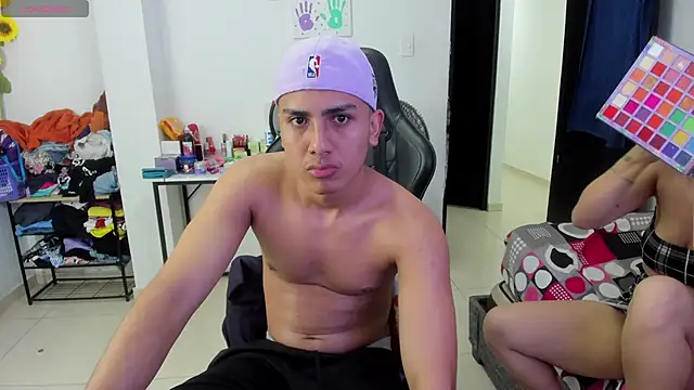 Snapshot of Max_kony chatting on 17, 3, 2025 Max kony online show from 17, 3, 2025