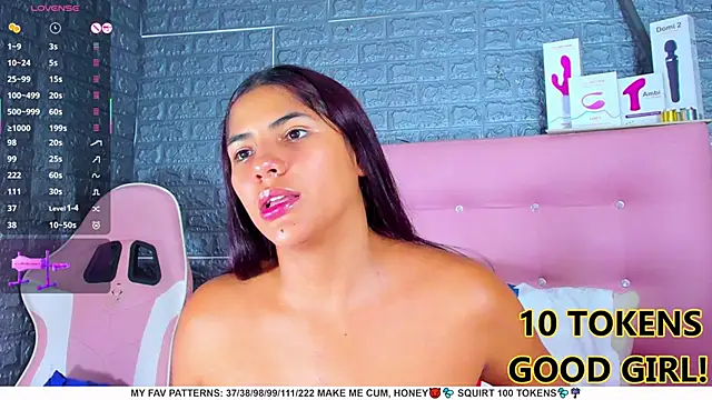 AriannaLewiis online show from 24, 2, 2025