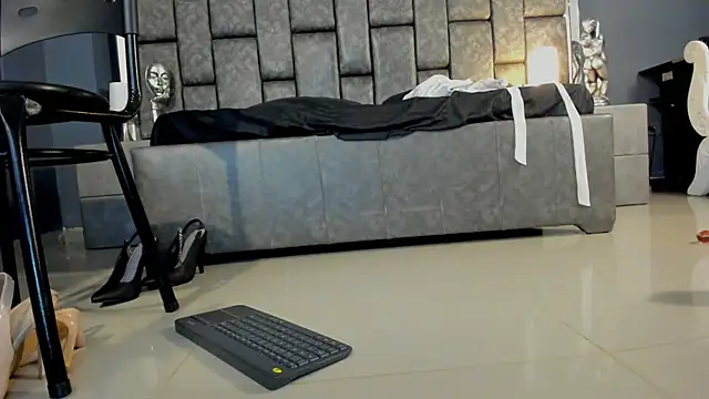 Snapshot of Matureyulyet chatting on 22, 2, 2025 Matureyulyet online show from 22, 2, 2025