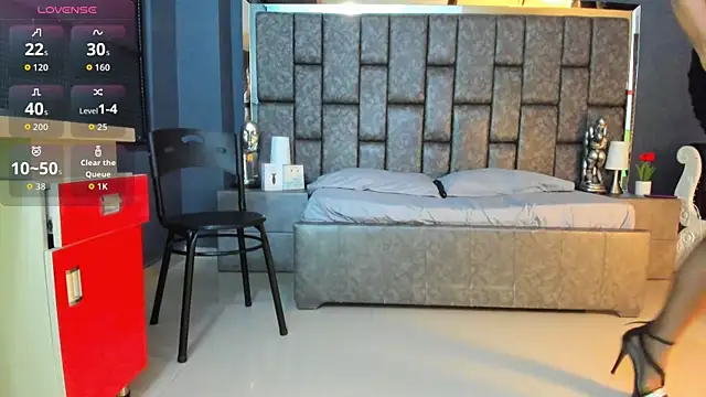 Snapshot of Matureyulyet chatting on 4, 10, 2025 Matureyulyet online show from 4, 10, 2025