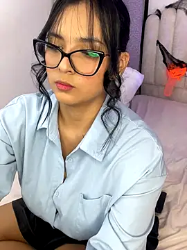 Snapshot of Madyson_Hot chatting on 24, 10, 2025 Madyson Hot online show from 24, 10, 2025