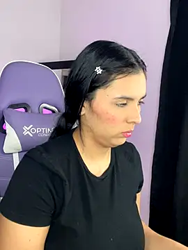 Snapshot of Madyson_Hot chatting on 21, 11, 2025 Madyson Hot online show from 21, 11, 2025