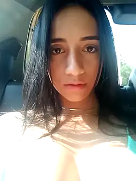 UrNewFantasy online show from 4, 1, 2025