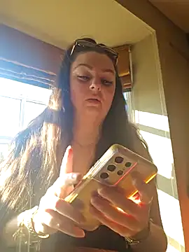 Britishbella online show from 28, 2, 2025