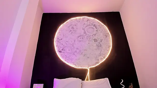 Snapshot of GinebraaFox_ chatting on 17, 3, 2025 GinebraaFox online show from 17, 3, 2025