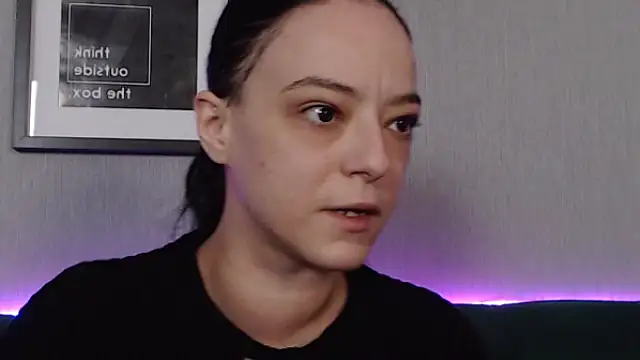 IzabelllNoir online show from 25, 1, 2025