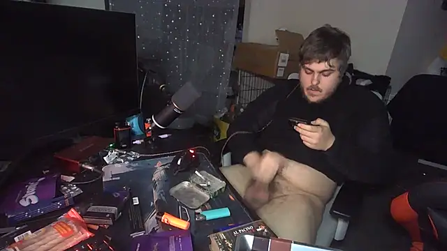 Snapshot of hairy-scottishman chatting on 15, 5, 2026 hairy-scottishman online show from 15, 5, 2026