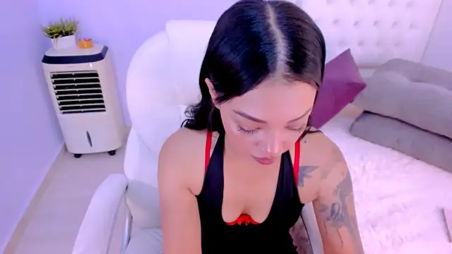 Snapshot of Sara_LipsX chatting on 22, 2, 2025 Sara LipsX online show from 22, 2, 2025