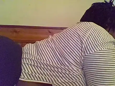 Snapshot of sweetymummy chatting on 14, 9, 2025 sweetymummy online show from 14, 9, 2025