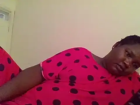 Snapshot of sweetymummy chatting on 6, 10, 2025 sweetymummy online show from 6, 10, 2025