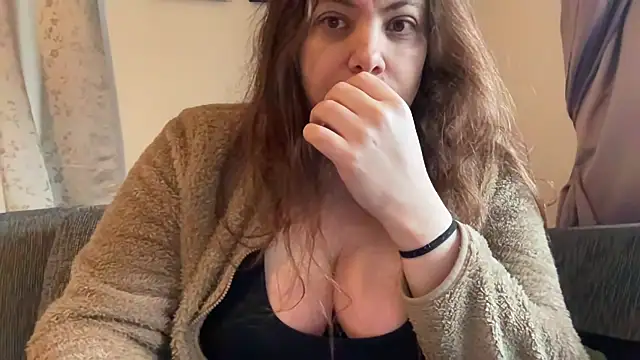 cumwithmee3 online show from 16, 11, 2025