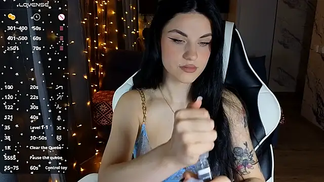 Mary   Moore online show from 3, 12, 2024