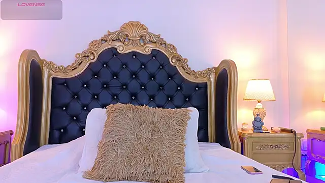 Snapshot of AdelinaVans chatting on 20, 2, 2026 AdelinaVans online show from 20, 2, 2026