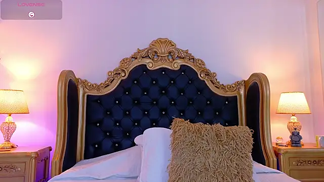 Snapshot of AdelinaVans chatting on 27, 2, 2026 AdelinaVans online show from 27, 2, 2026