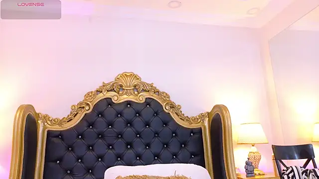 AdelinaVans online show from 11, 4, 2026