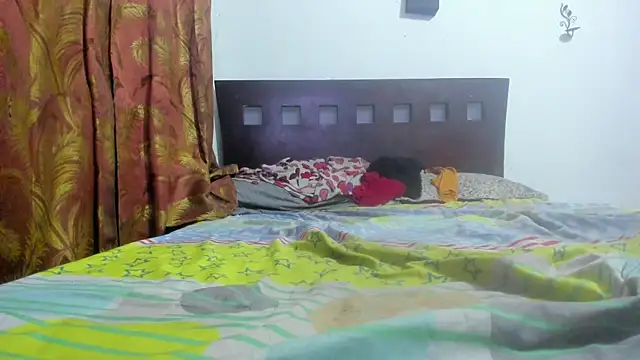 Brenda Smith69 online show from 4, 3, 2026