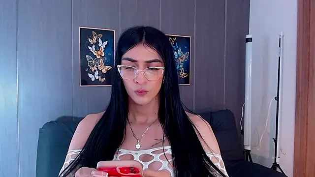 Snapshot of Evelynn_sex_ chatting on 13, 10, 2025 Evelynn sex online show from 13, 10, 2025