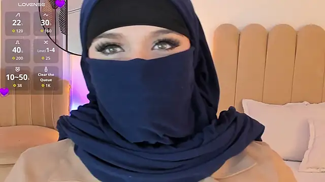 Snapshot of anna-henao chatting on 16, 9, 2025 anna-henao online show from 16, 9, 2025