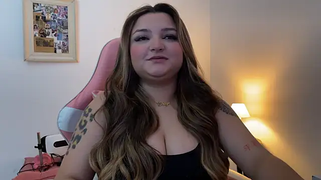 SweetPaige  online show from 19, 12, 2025