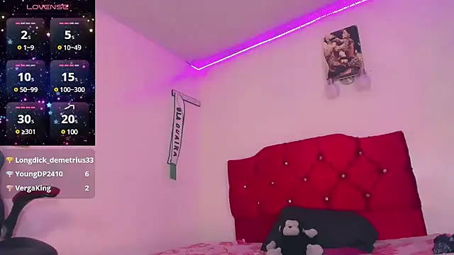 Snapshot of naomy__xx chatting on 29, 1, 2025 naomy xx online show from 29, 1, 2025