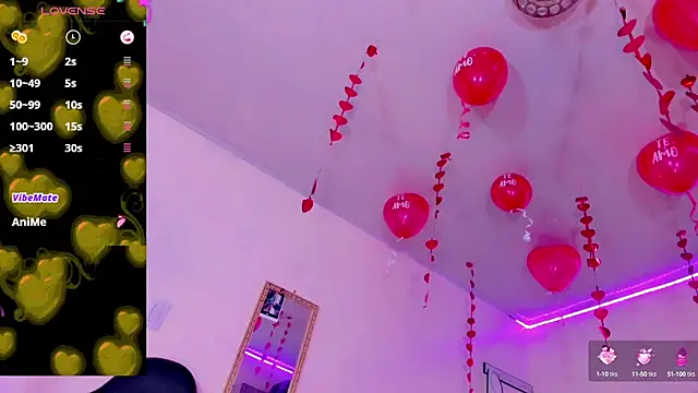 Snapshot of naomy__xx chatting on 15, 2, 2025 naomy xx online show from 15, 2, 2025