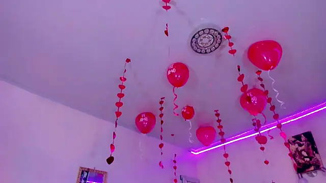 Snapshot of naomy__xx chatting on 20, 2, 2025 naomy xx online show from 20, 2, 2025