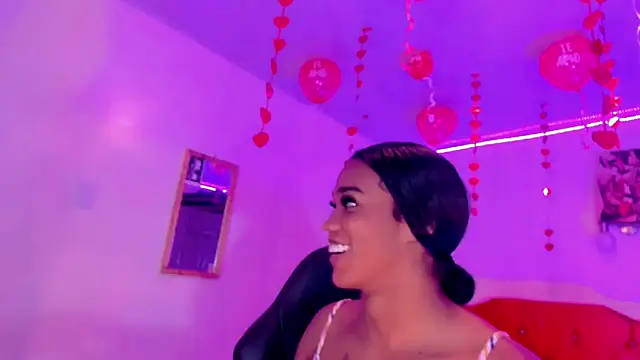 Snapshot of naomy__xx chatting on 22, 2, 2025 naomy xx online show from 22, 2, 2025