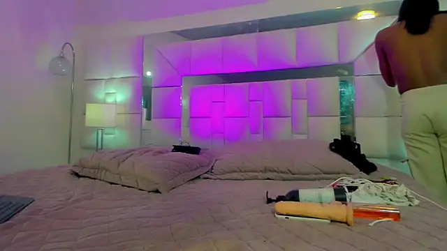 Snapshot of naomy__xx chatting on 19, 3, 2025 naomy xx online show from 19, 3, 2025