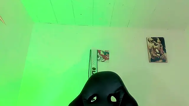 Snapshot of naomy__xx chatting on 30, 10, 2025 naomy xx online show from 30, 10, 2025