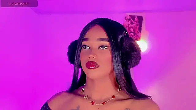 Snapshot of naomy__xx chatting on 25, 11, 2025 naomy xx online show from 25, 11, 2025