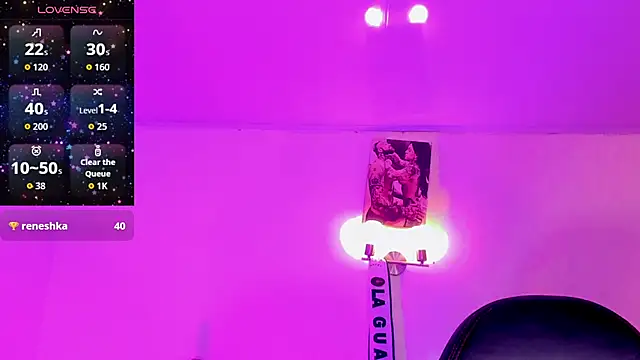 Snapshot of naomy__xx chatting on 2, 12, 2025 naomy xx online show from 2, 12, 2025