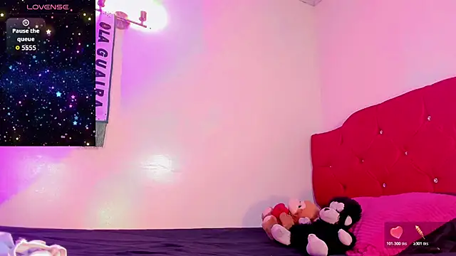 Snapshot of naomy__xx chatting on 3, 12, 2025 naomy xx online show from 3, 12, 2025