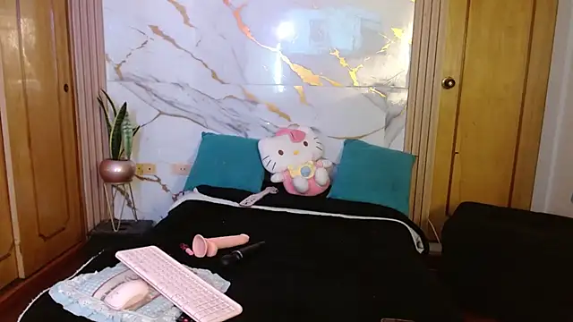 kittycatw online show from 20, 3, 2026