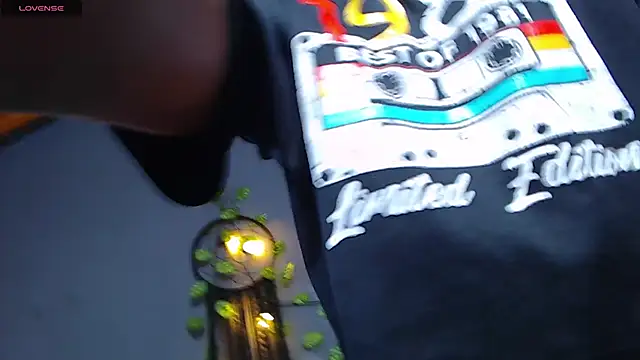 Snapshot of ItsVenuss chatting on 14, 3, 2025 ItsVenuss online show from 14, 3, 2025